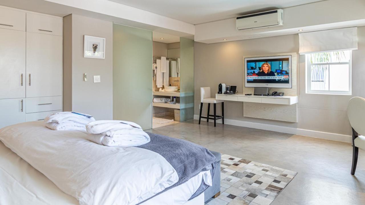 The Glen Boutique Hotel & Spa เคปทาวน์ ภายนอก รูปภาพ