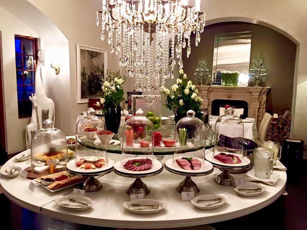 The Glen Boutique Hotel & Spa เคปทาวน์ ภายนอก รูปภาพ